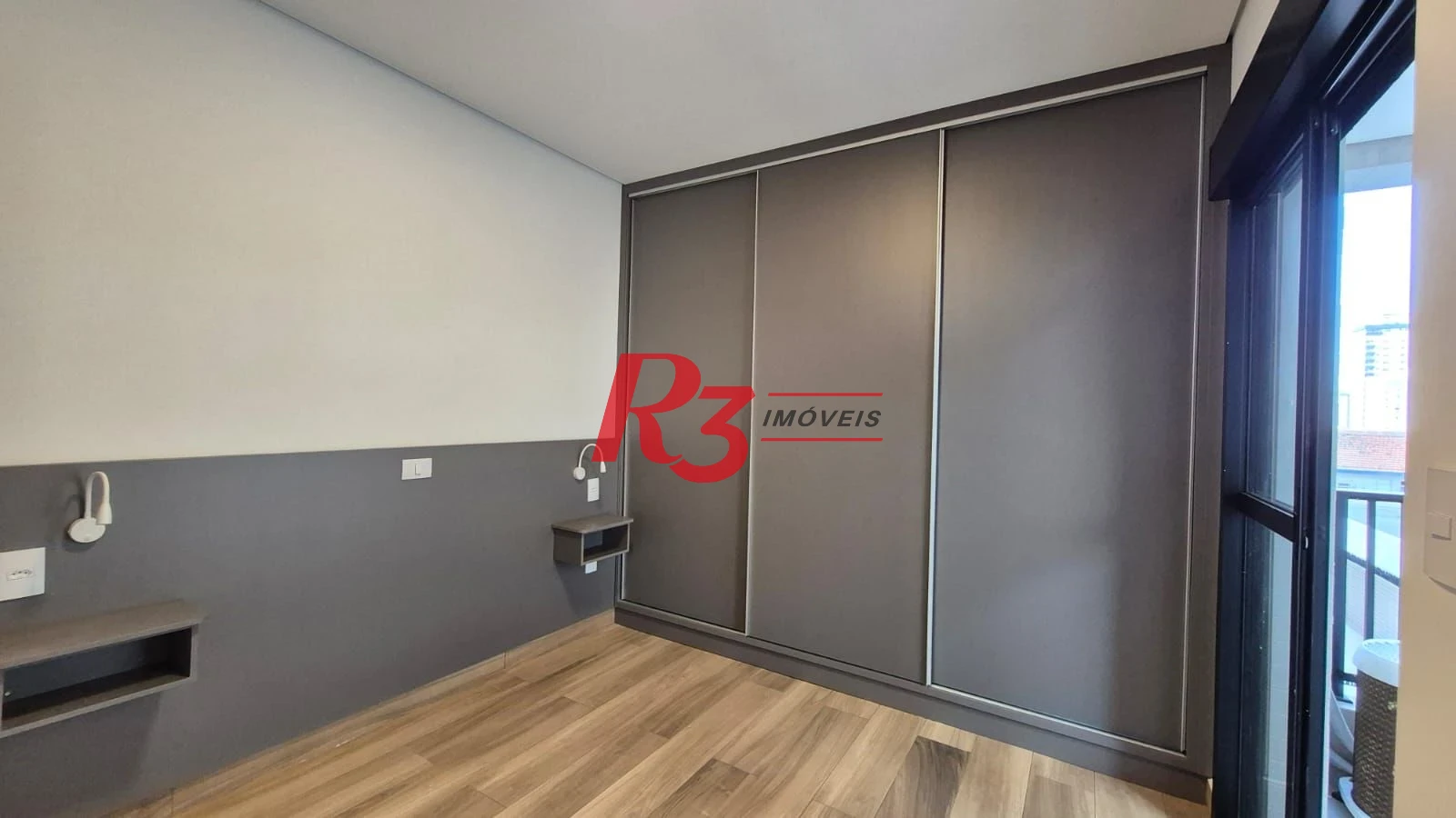 Apartamento com 1 dormitório para alugar, 55 m² por R$ 5.100,02/mês - Aparecida - Santos/SP