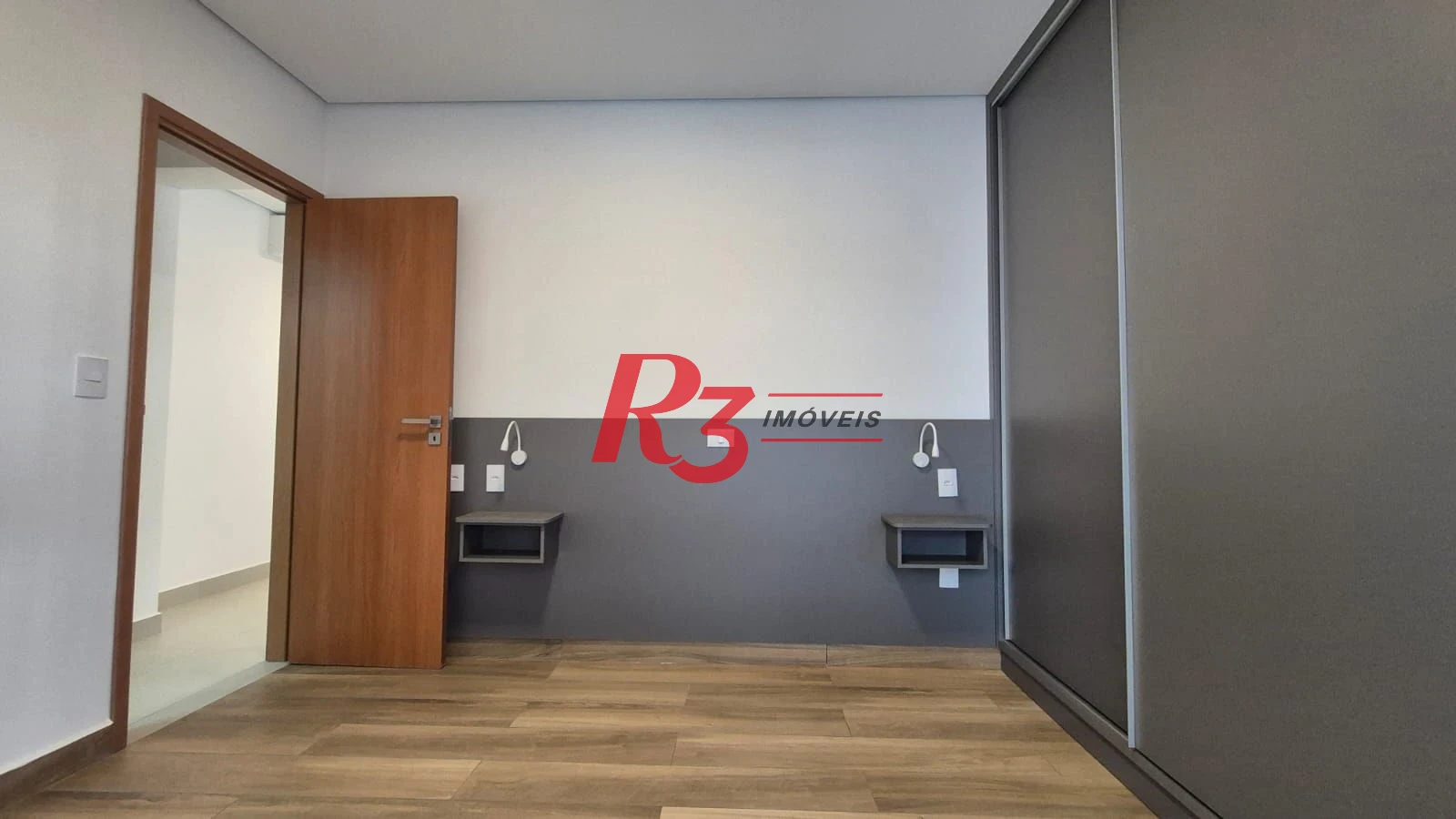 Apartamento com 1 dormitório para alugar, 55 m² por R$ 5.100,02/mês - Aparecida - Santos/SP
