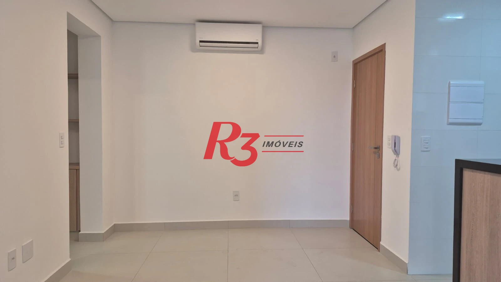 Apartamento com 1 dormitório para alugar, 55 m² por R$ 5.100,02/mês - Aparecida - Santos/SP