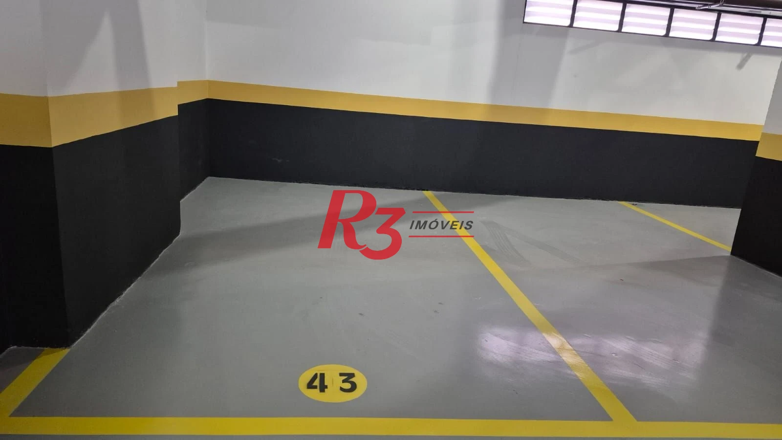 Apartamento com 1 dormitório para alugar, 55 m² por R$ 5.100,02/mês - Aparecida - Santos/SP