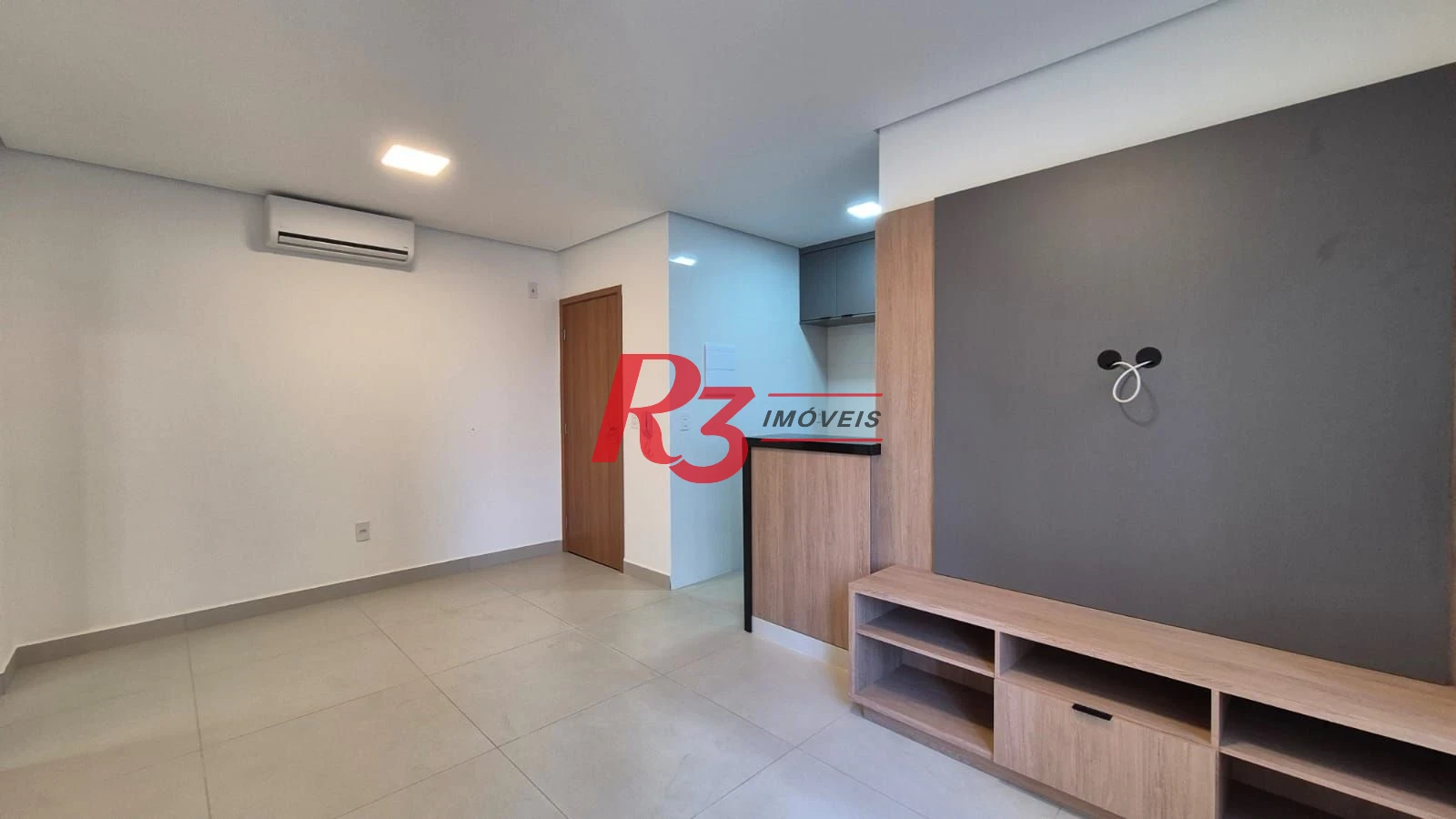 Apartamento com 1 dormitório para alugar, 55 m² por R$ 5.100,02/mês - Aparecida - Santos/SP