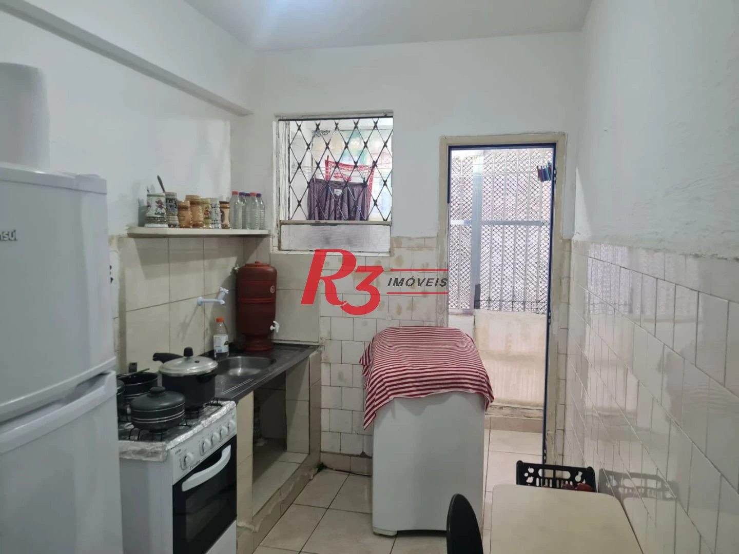 Apartamento com 2 dormitórios à venda, 74 m² por R$ 345.000,00 - Campo Grande - Santos/SP