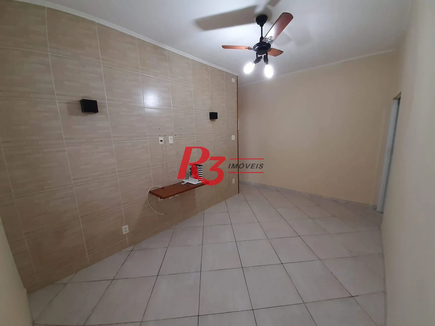 Apartamento com 2 dormitórios à venda, 78 m² por R$ 429.990,00 - Gonzaga - Santos/SP