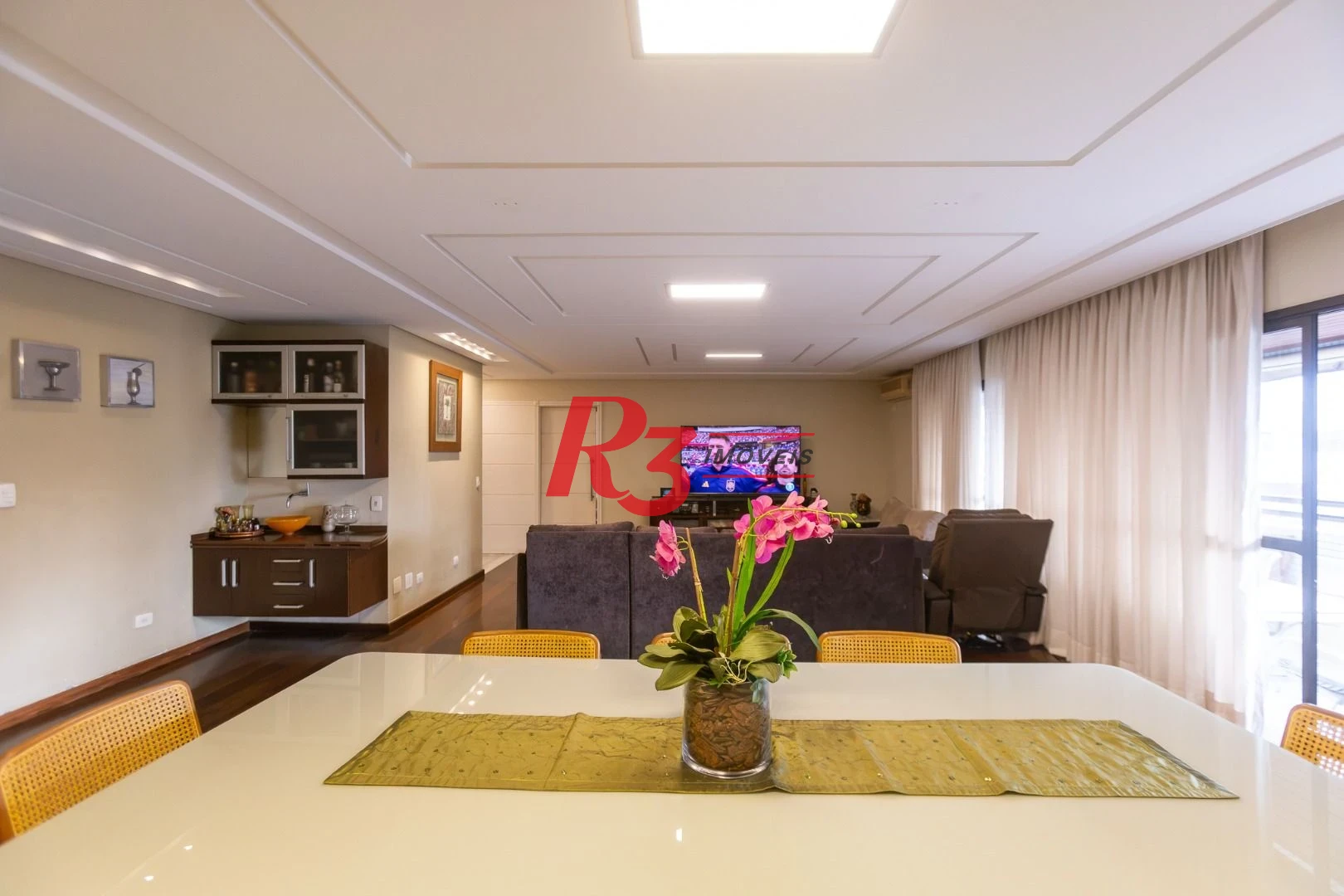 Apartamento com 4 dormitórios à venda, 213 m² por R$ 2.890.000,00 - Boqueirão - Santos/SP