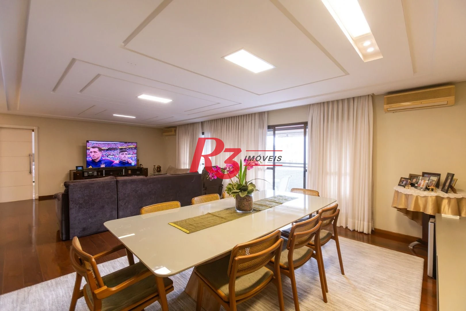 Apartamento com 4 dormitórios à venda, 213 m² por R$ 2.890.000,00 - Boqueirão - Santos/SP