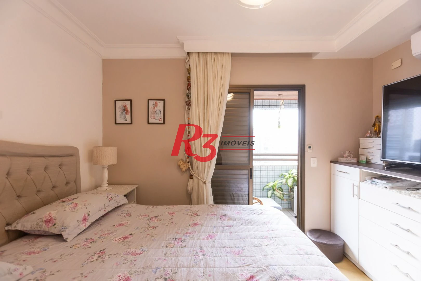 Apartamento com 4 dormitórios à venda, 213 m² por R$ 2.890.000,00 - Boqueirão - Santos/SP