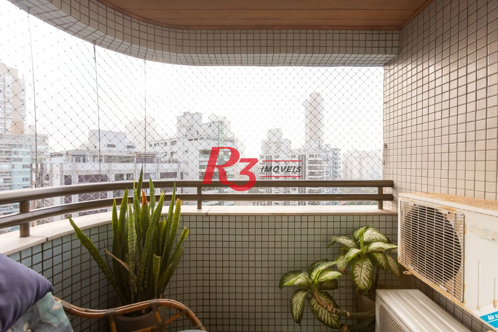 Apartamento com 4 dormitórios à venda, 213 m² por R$ 2.890.000,00 - Boqueirão - Santos/SP