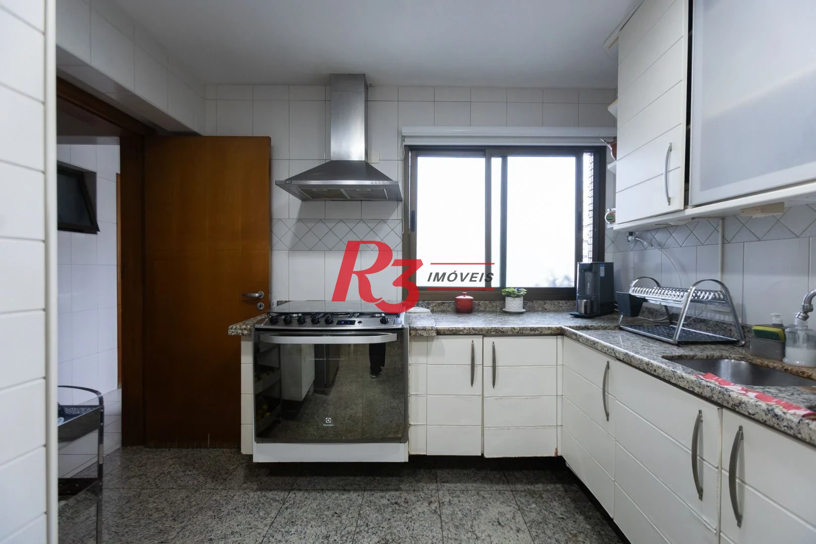 Apartamento com 4 dormitórios à venda, 213 m² por R$ 2.890.000,00 - Boqueirão - Santos/SP