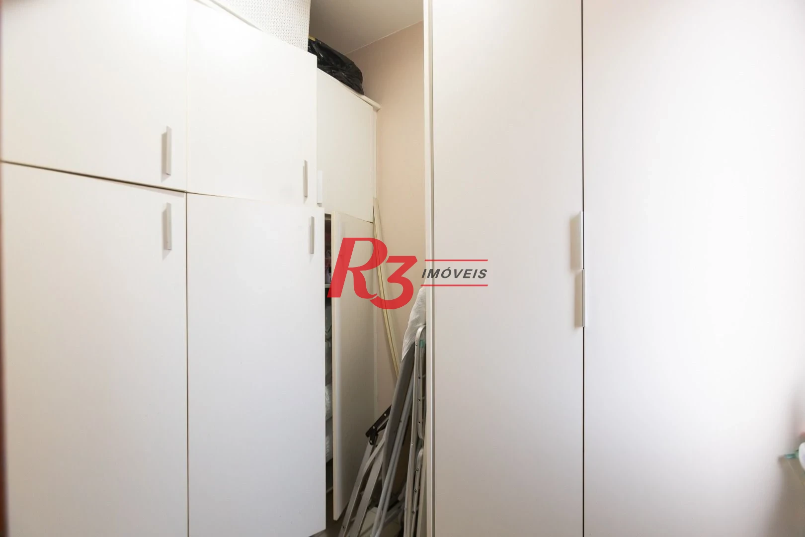 Apartamento com 4 dormitórios à venda, 213 m² por R$ 2.890.000,00 - Boqueirão - Santos/SP