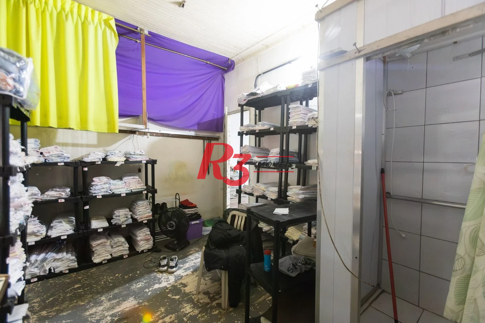 Casa com 2 dormitórios à venda, 157 m² por R$ 600.000,00 - Estuário - Santos/SP