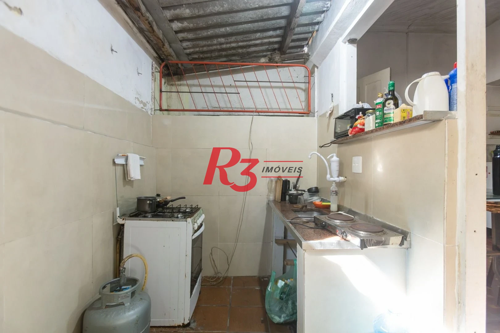 Casa com 2 dormitórios à venda, 157 m² por R$ 600.000,00 - Estuário - Santos/SP