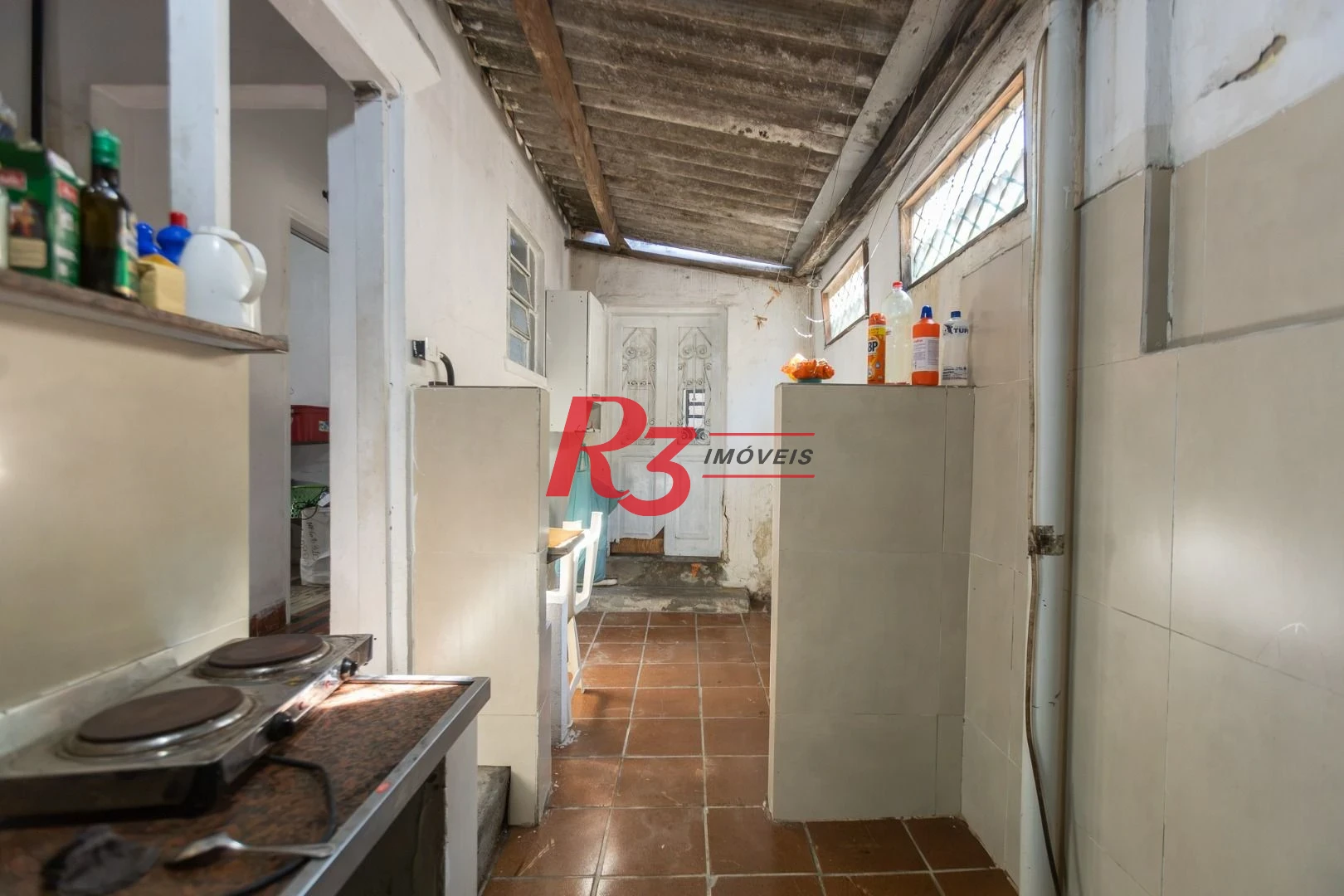 Casa com 2 dormitórios à venda, 157 m² por R$ 600.000,00 - Estuário - Santos/SP