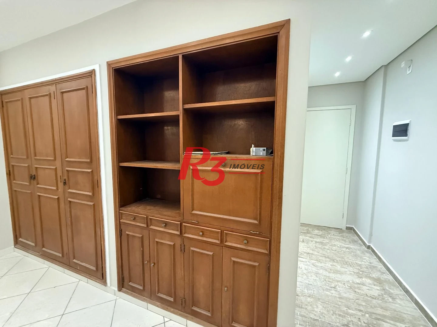 Apartamento à venda, 32 m² por R$ 373.000,00 - Boqueirão - Santos/SP