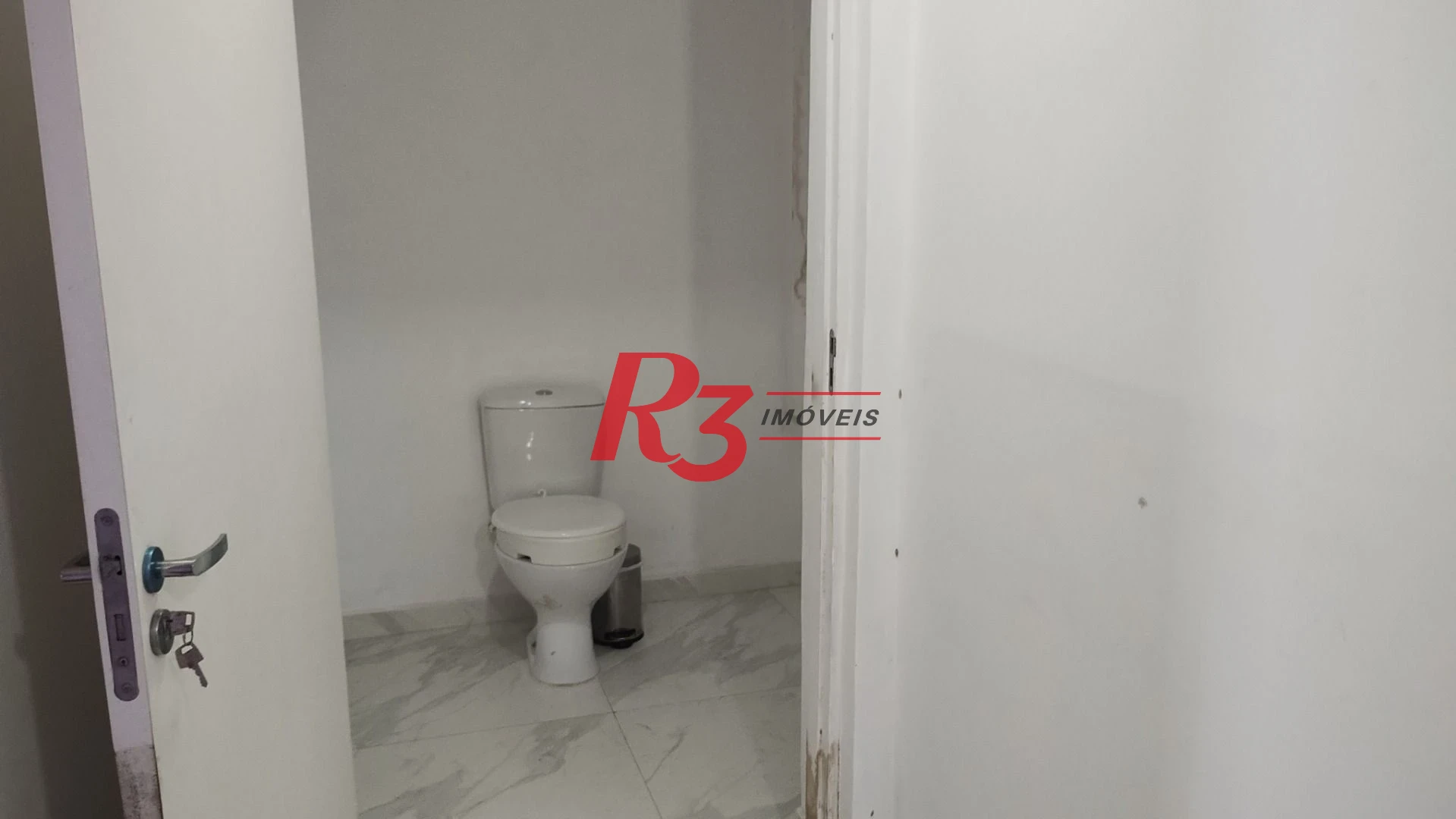Casa com 3 dormitórios para alugar, 127 m² por R$ 6.424,34/mês - Boqueirão - Santos/SP