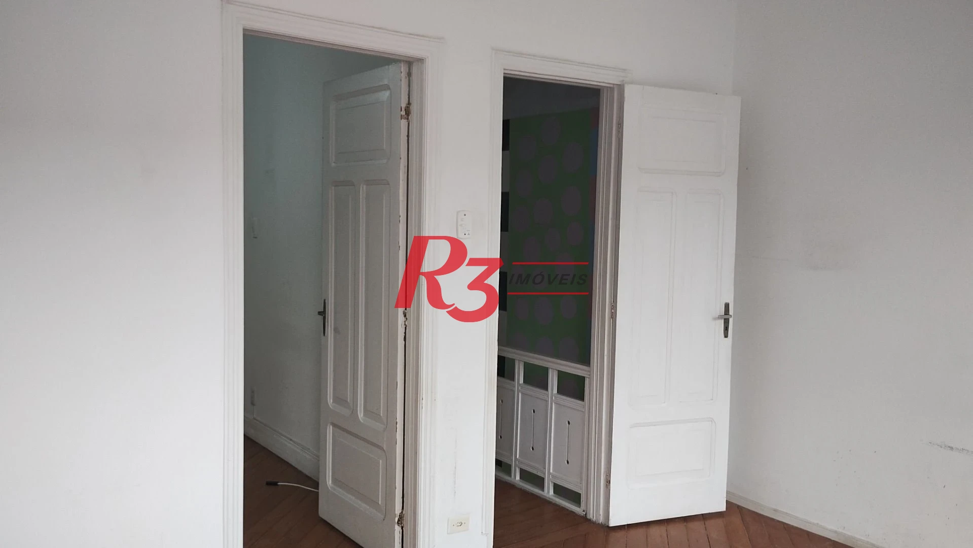 Casa com 3 dormitórios para alugar, 127 m² por R$ 6.424,34/mês - Boqueirão - Santos/SP