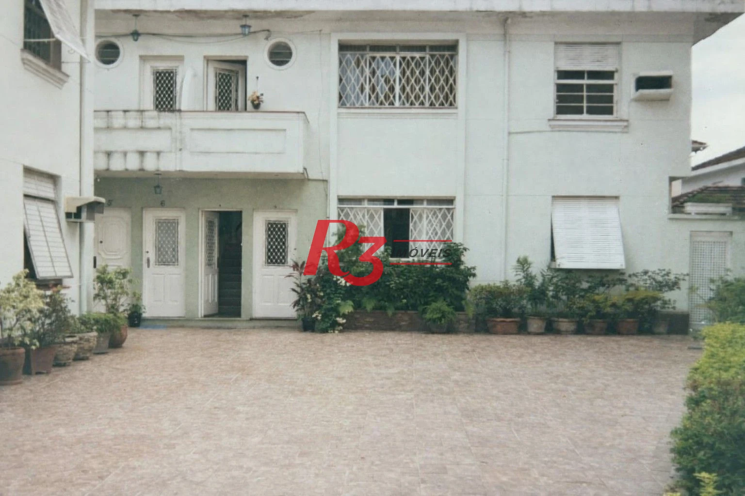 Sobrado com 3 dormitórios à venda, 85 m² por R$ 480.000,00 - Boqueirão - Santos/SP