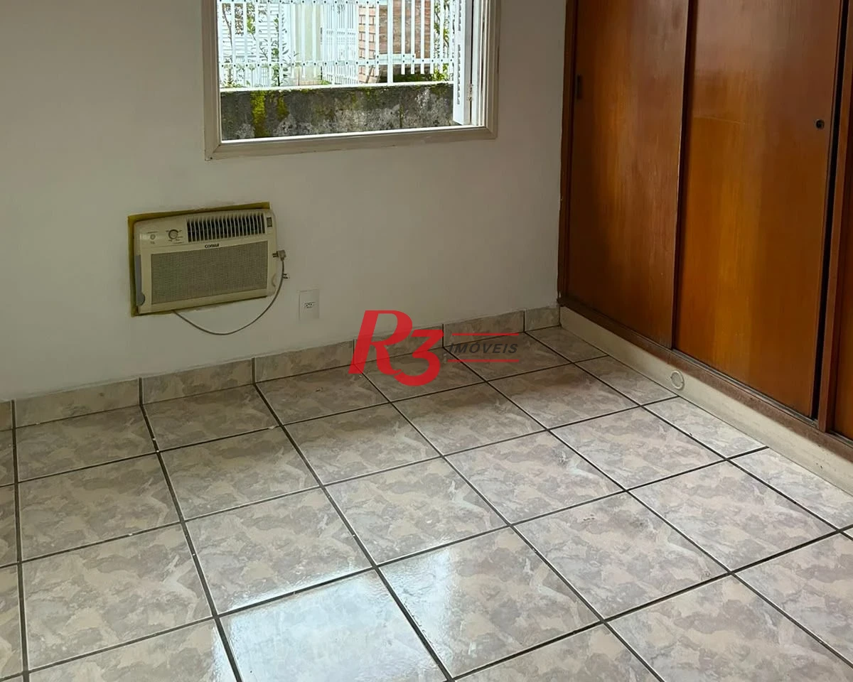 Sobrado com 3 dormitórios à venda, 85 m² por R$ 480.000,00 - Boqueirão - Santos/SP