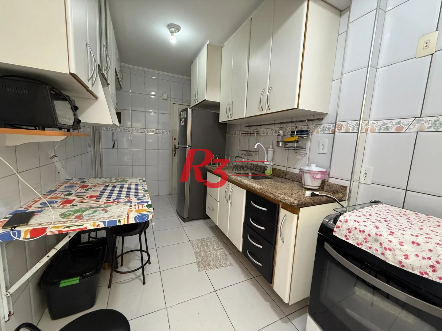 Apartamento com 2 dormitórios à venda, 70 m² por R$ 450.000,00 - Campo Grande - Santos/SP