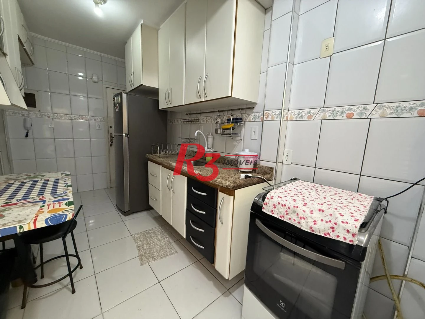 Apartamento com 2 dormitórios à venda, 70 m² por R$ 450.000,00 - Campo Grande - Santos/SP