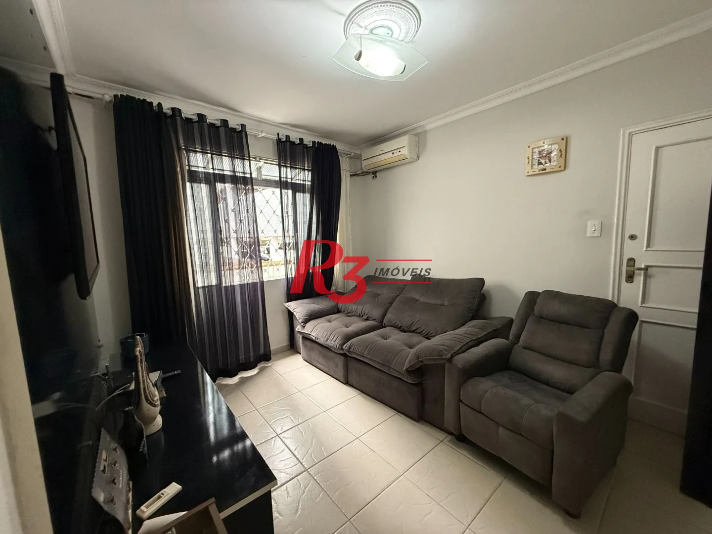 Apartamento com 2 dormitórios à venda, 70 m² por R$ 450.000,00 - Campo Grande - Santos/SP