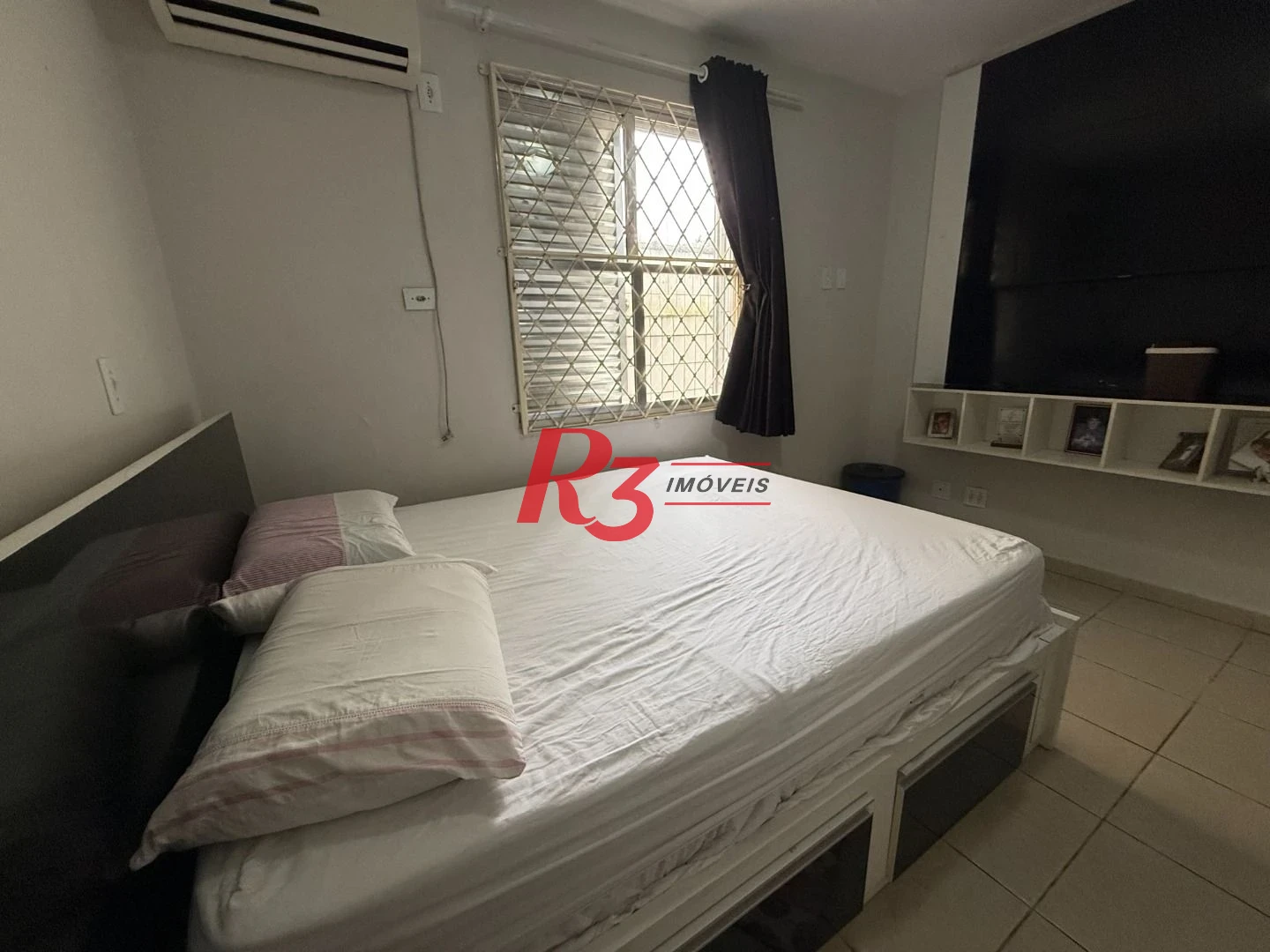 Apartamento com 2 dormitórios à venda, 70 m² por R$ 450.000,00 - Campo Grande - Santos/SP