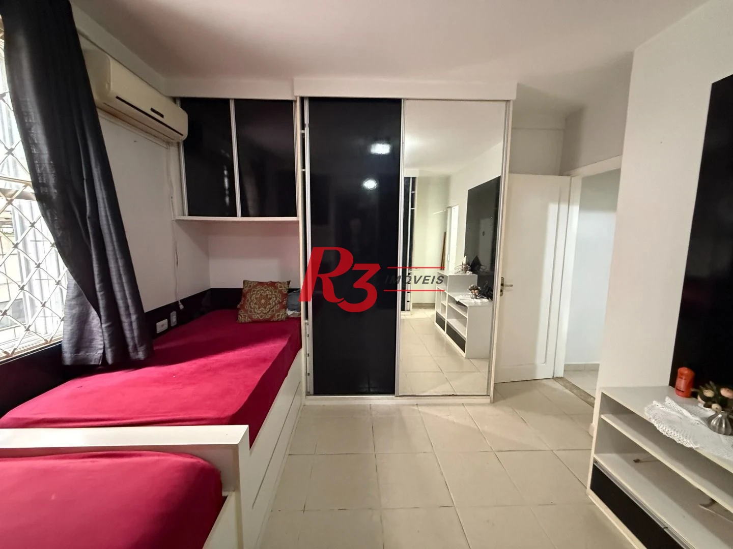 Apartamento com 2 dormitórios à venda, 70 m² por R$ 450.000,00 - Campo Grande - Santos/SP
