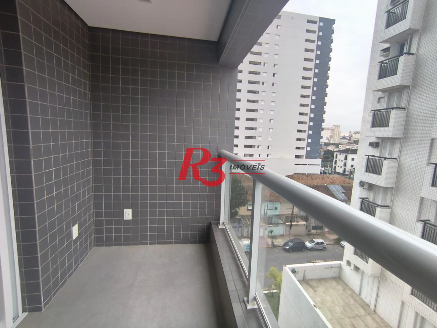 Apartamento com 2 dormitórios à venda, 67 m² por R$ 720.000,00 - Macuco - Santos/SP