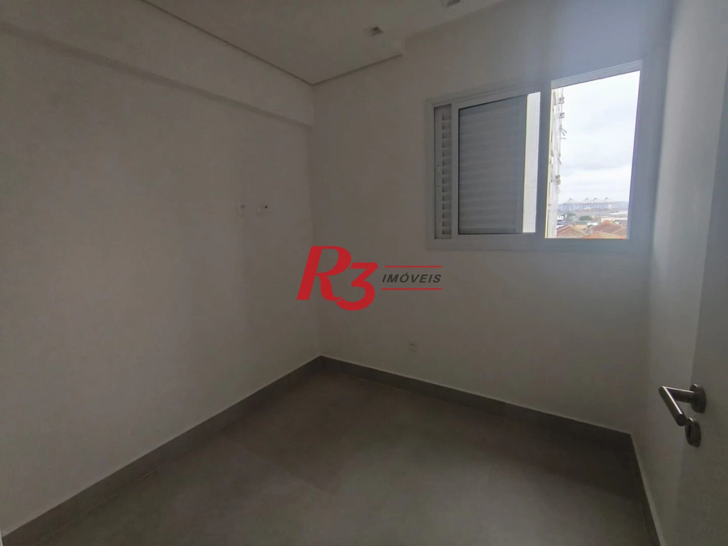 Apartamento com 2 dormitórios à venda, 67 m² por R$ 720.000,00 - Macuco - Santos/SP