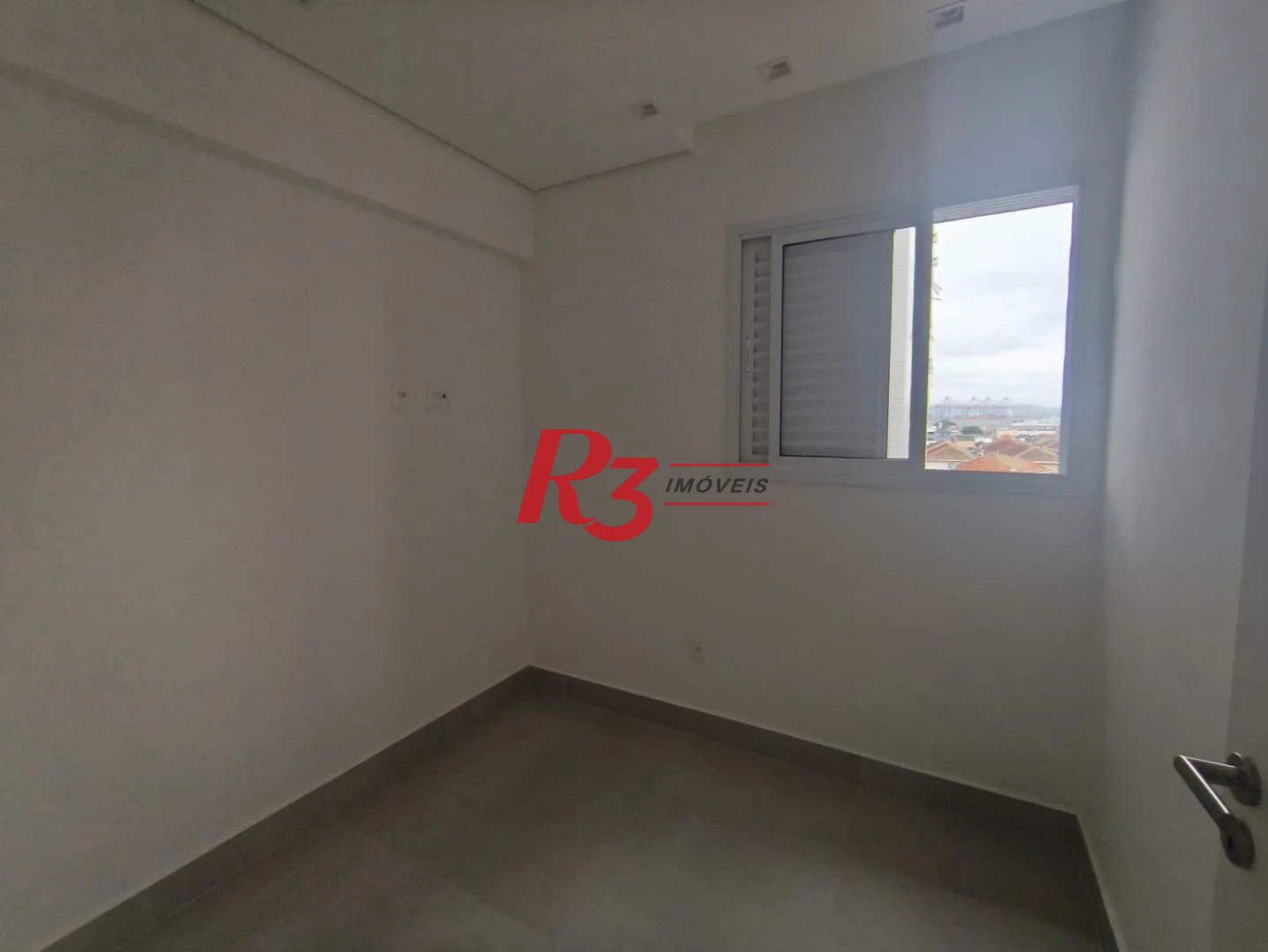 Apartamento com 2 dormitórios à venda, 67 m² por R$ 720.000,00 - Macuco - Santos/SP