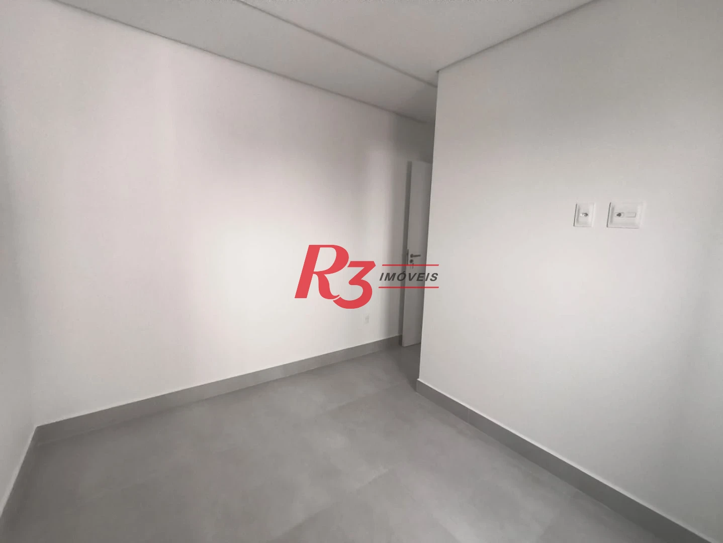 Apartamento com 2 dormitórios à venda, 67 m² por R$ 720.000,00 - Macuco - Santos/SP