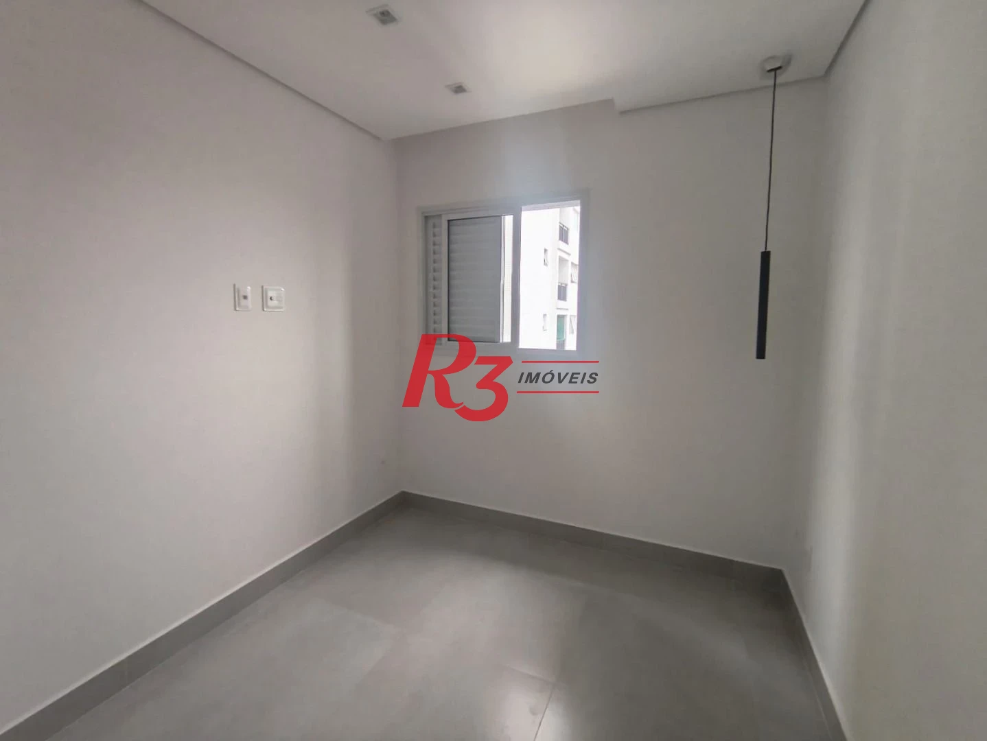 Apartamento com 2 dormitórios à venda, 67 m² por R$ 720.000,00 - Macuco - Santos/SP