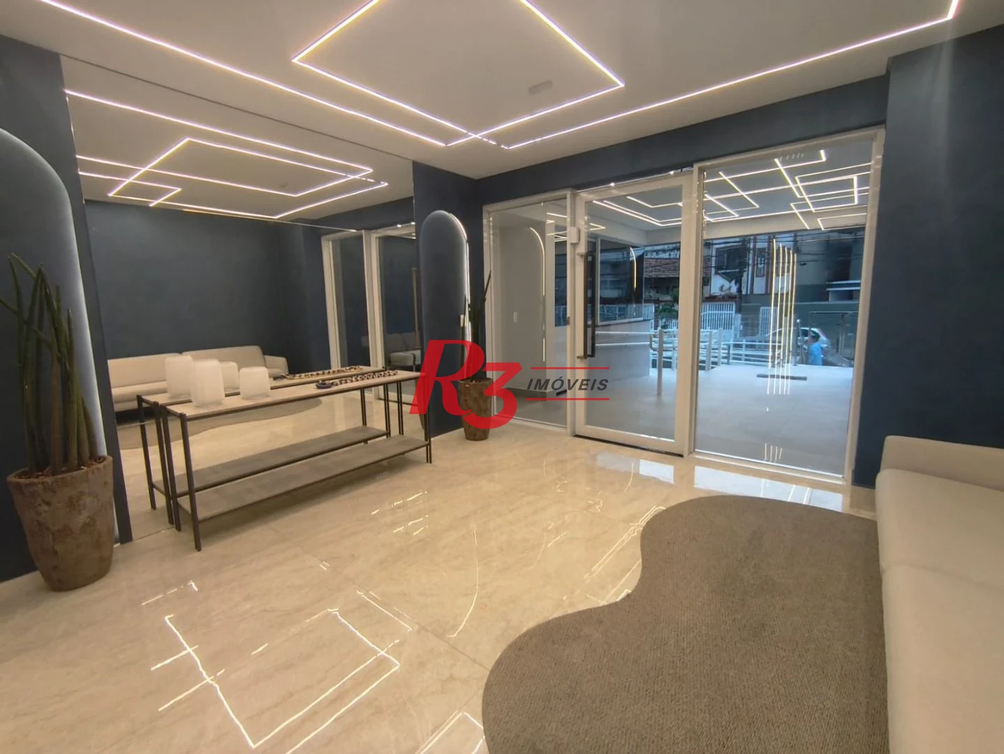 Apartamento com 2 dormitórios à venda, 67 m² por R$ 720.000,00 - Macuco - Santos/SP