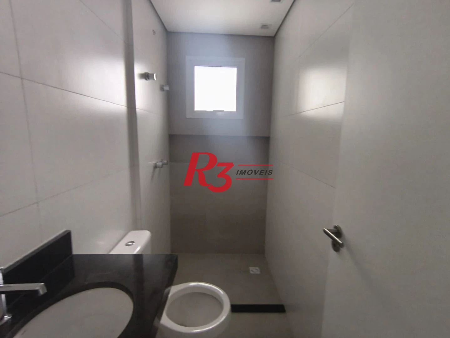Apartamento com 2 dormitórios à venda, 67 m² por R$ 720.000,00 - Macuco - Santos/SP