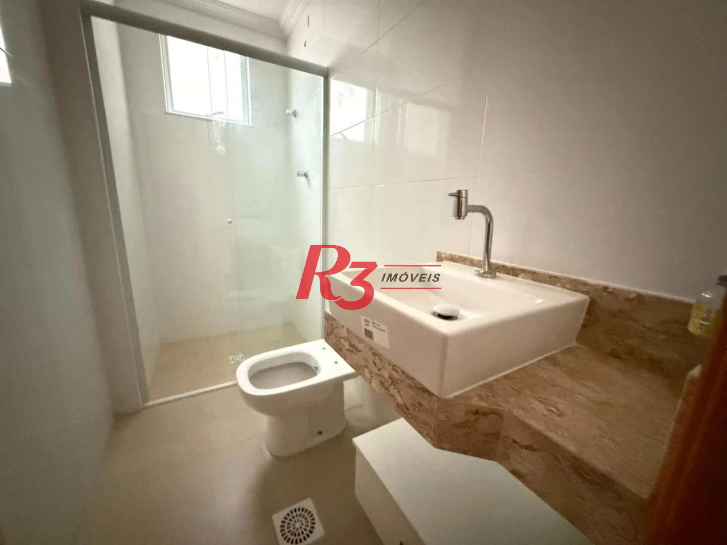 Apartamento com 2 dormitórios à venda, 65 m² por R$ 520.000,00 - Macuco - Santos/SP