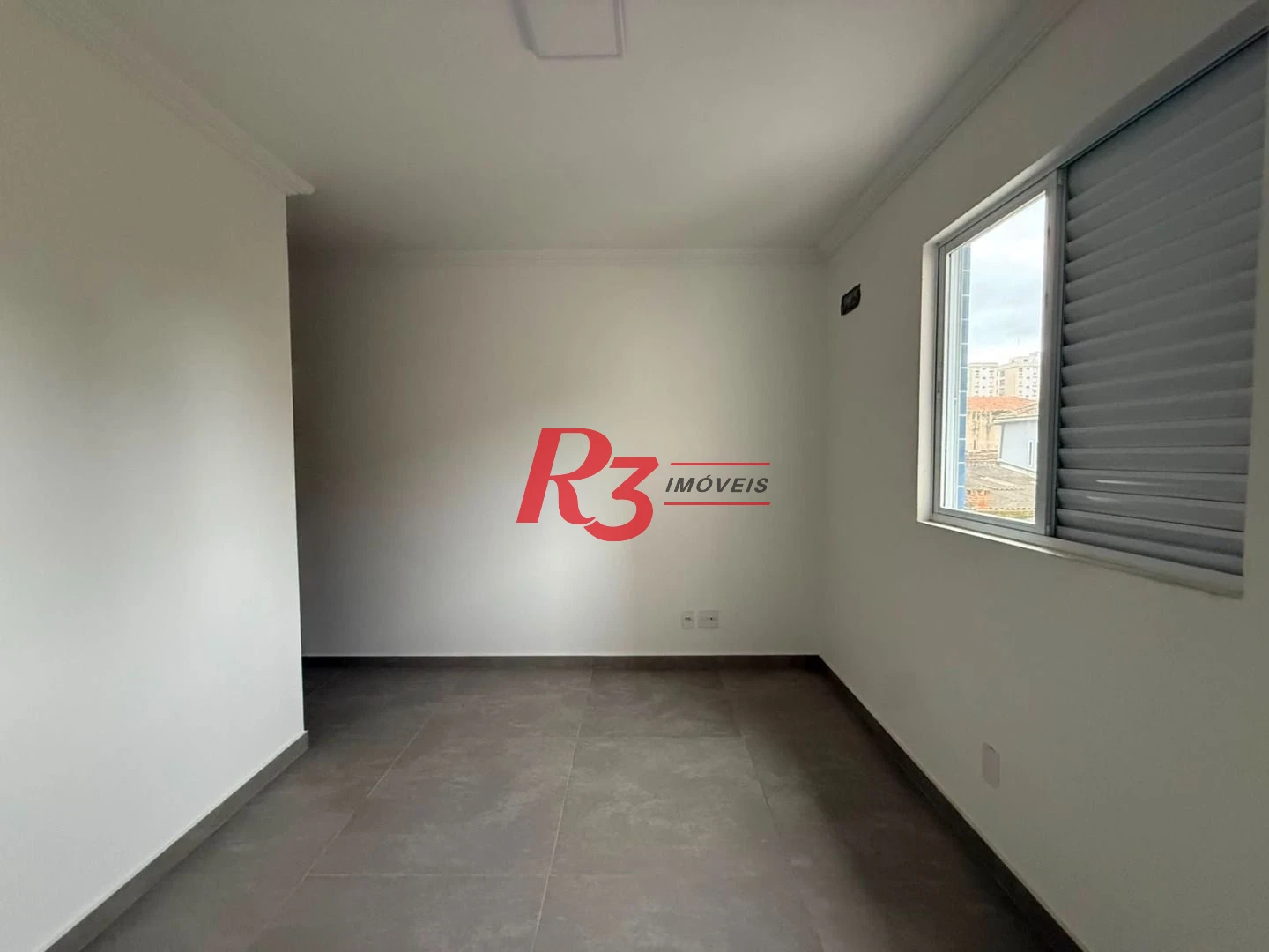 Apartamento com 2 dormitórios à venda, 65 m² por R$ 520.000,00 - Macuco - Santos/SP