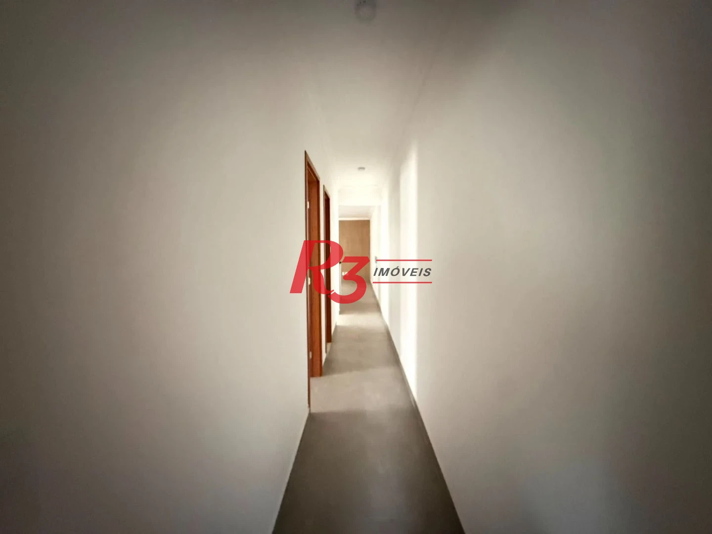 Apartamento com 2 dormitórios à venda, 65 m² por R$ 520.000,00 - Macuco - Santos/SP