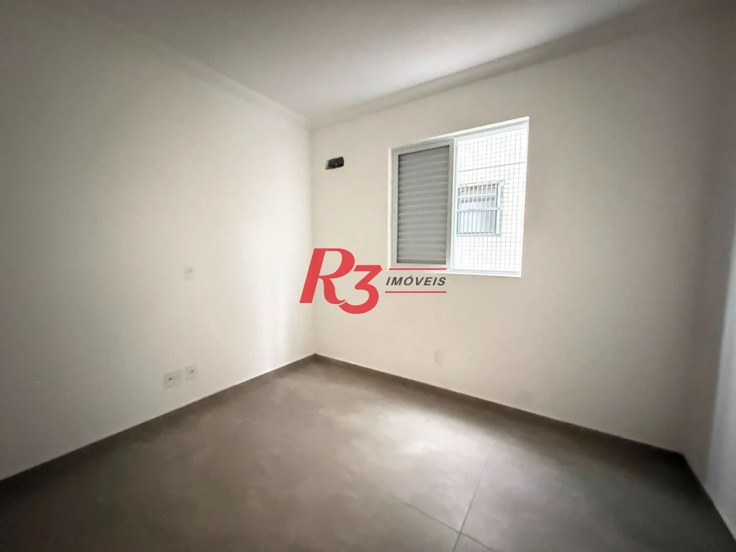 Apartamento com 2 dormitórios à venda, 65 m² por R$ 520.000,00 - Macuco - Santos/SP