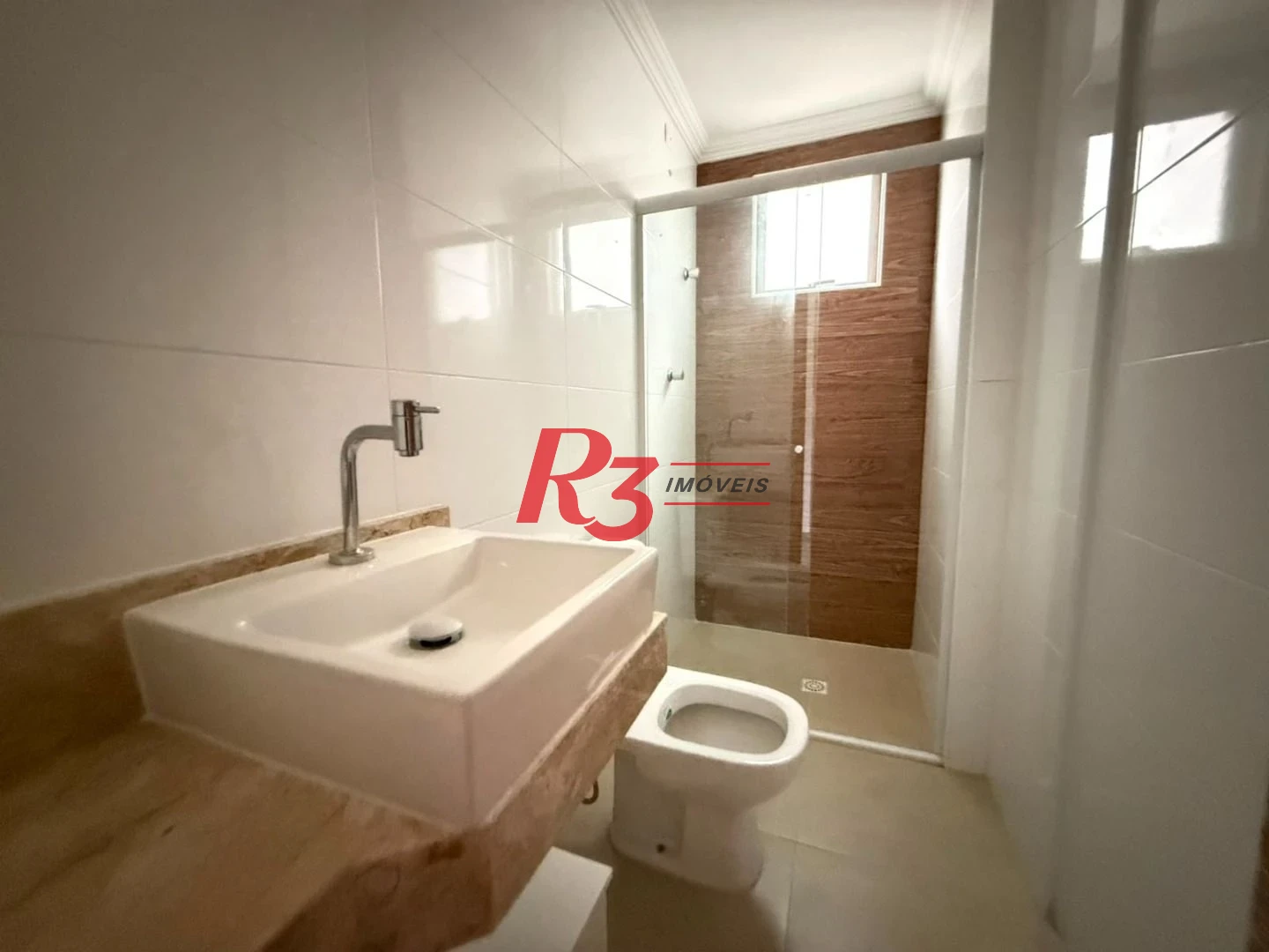 Apartamento com 2 dormitórios à venda, 65 m² por R$ 520.000,00 - Macuco - Santos/SP