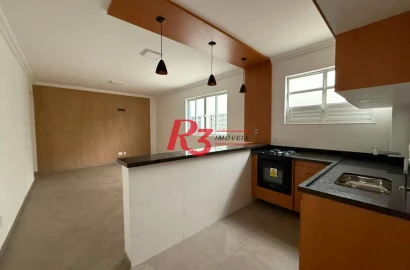 Apartamento com 2 dormitórios à venda, 70 m² por R$ 540.000,00 - Macuco - Santos/SP