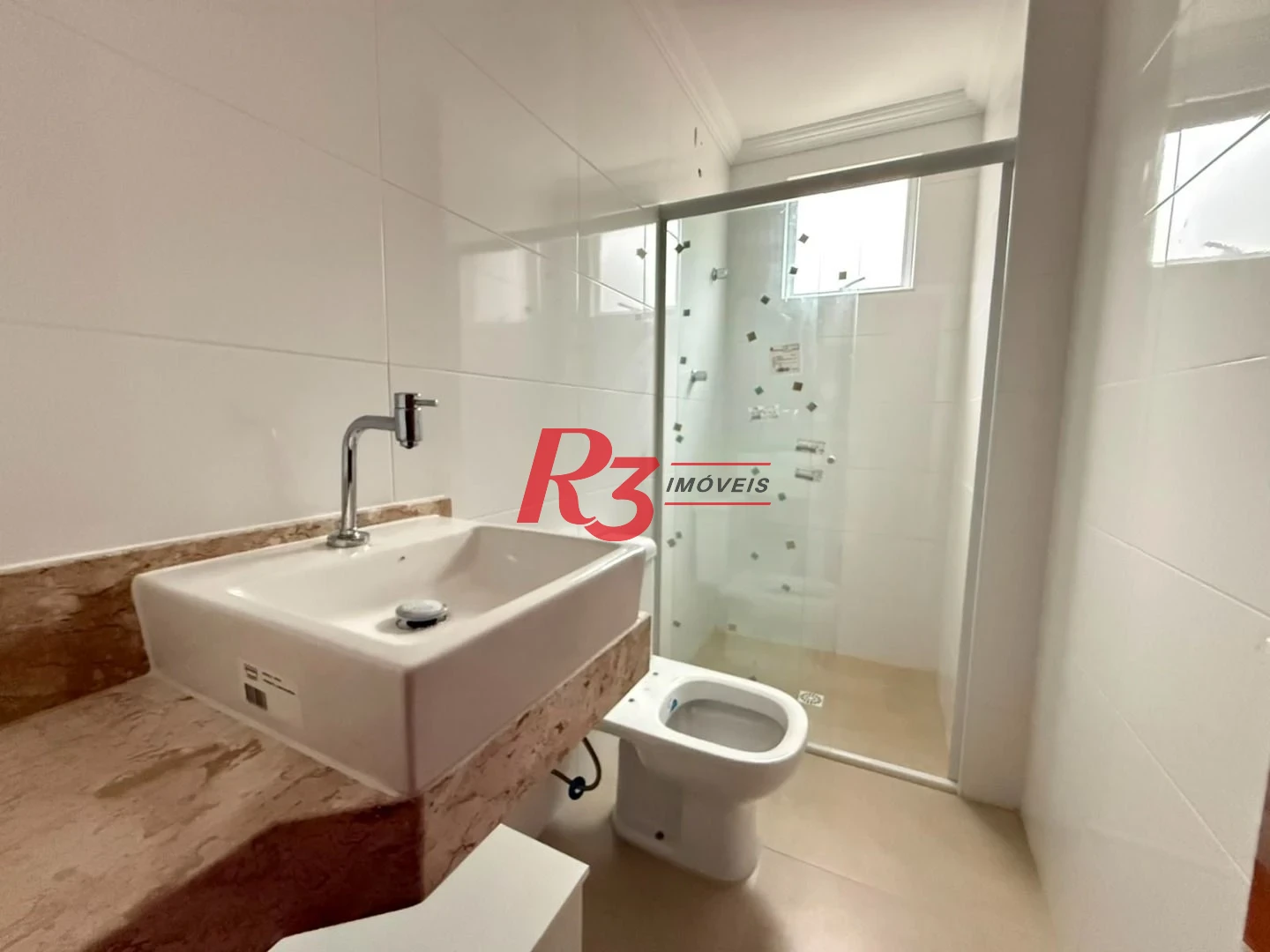 Apartamento com 2 dormitórios à venda, 70 m² por R$ 540.000,00 - Macuco - Santos/SP