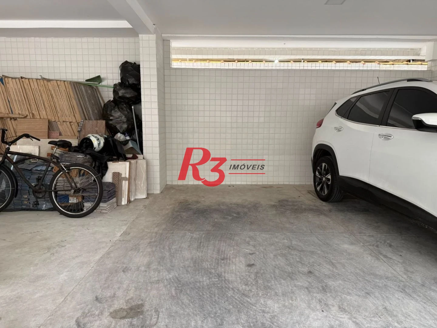 Apartamento com 2 dormitórios à venda, 70 m² por R$ 540.000,00 - Macuco - Santos/SP