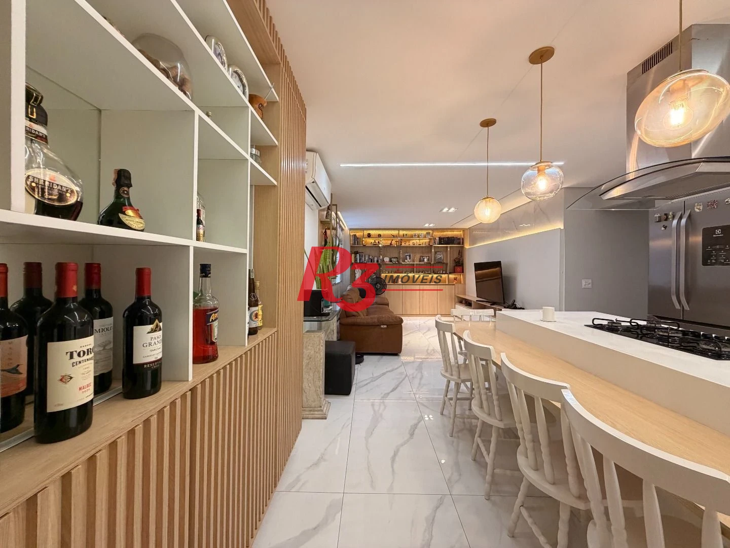 Apartamento com 3 dormitórios à venda, 119 m² por R$ 830.000,00 - Gonzaga - Santos/SP