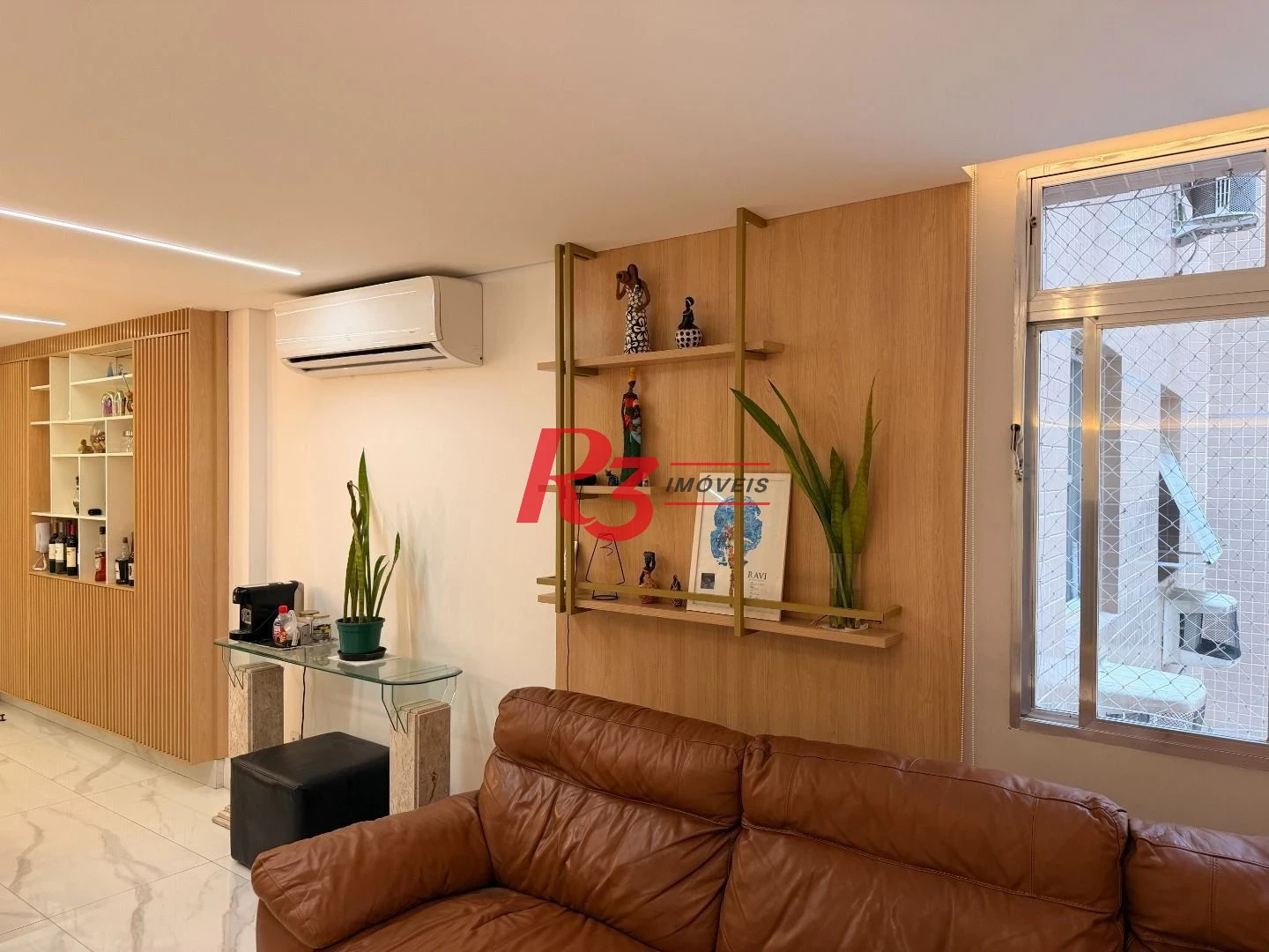 Apartamento com 3 dormitórios à venda, 119 m² por R$ 830.000,00 - Gonzaga - Santos/SP