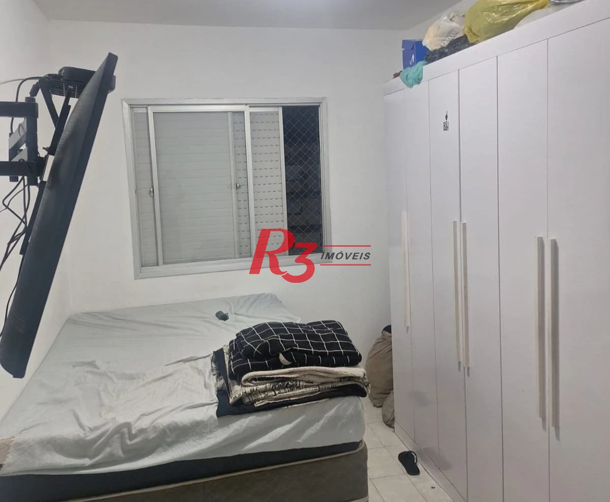 Apartamento com 2 dormitórios à venda, 58 m² por R$ 300.000,00 - Saboó - Santos/SP