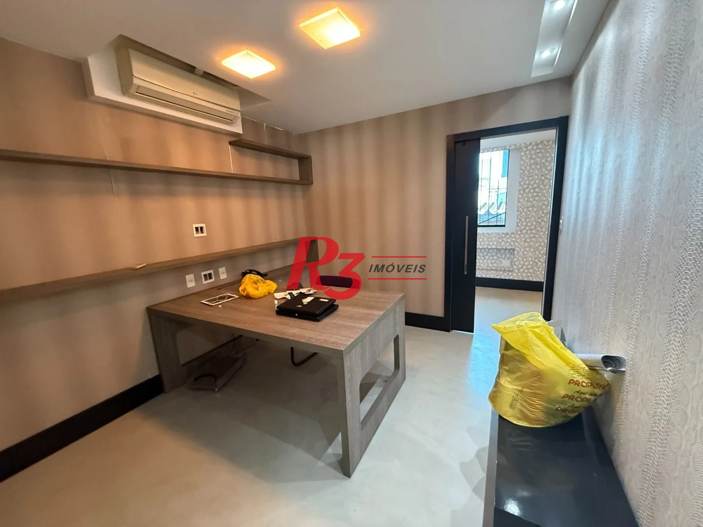 Sobrado, 321 m² - venda por R$ 3.000.000,00 ou aluguel por R$ 25.000,00/mês - Campo Grande - Santos/SP