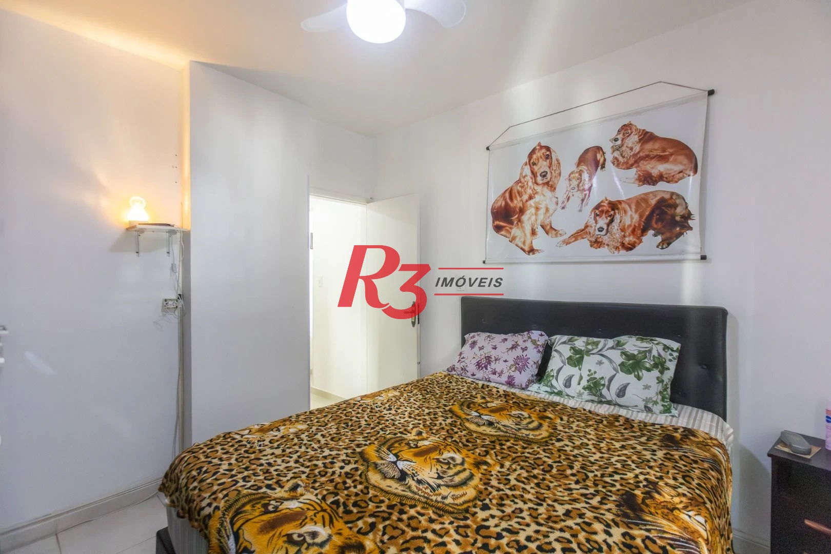 Apartamento com 2 dormitórios à venda, 74 m² por R$ 531.000,00 - Ponta da Praia - Santos/SP