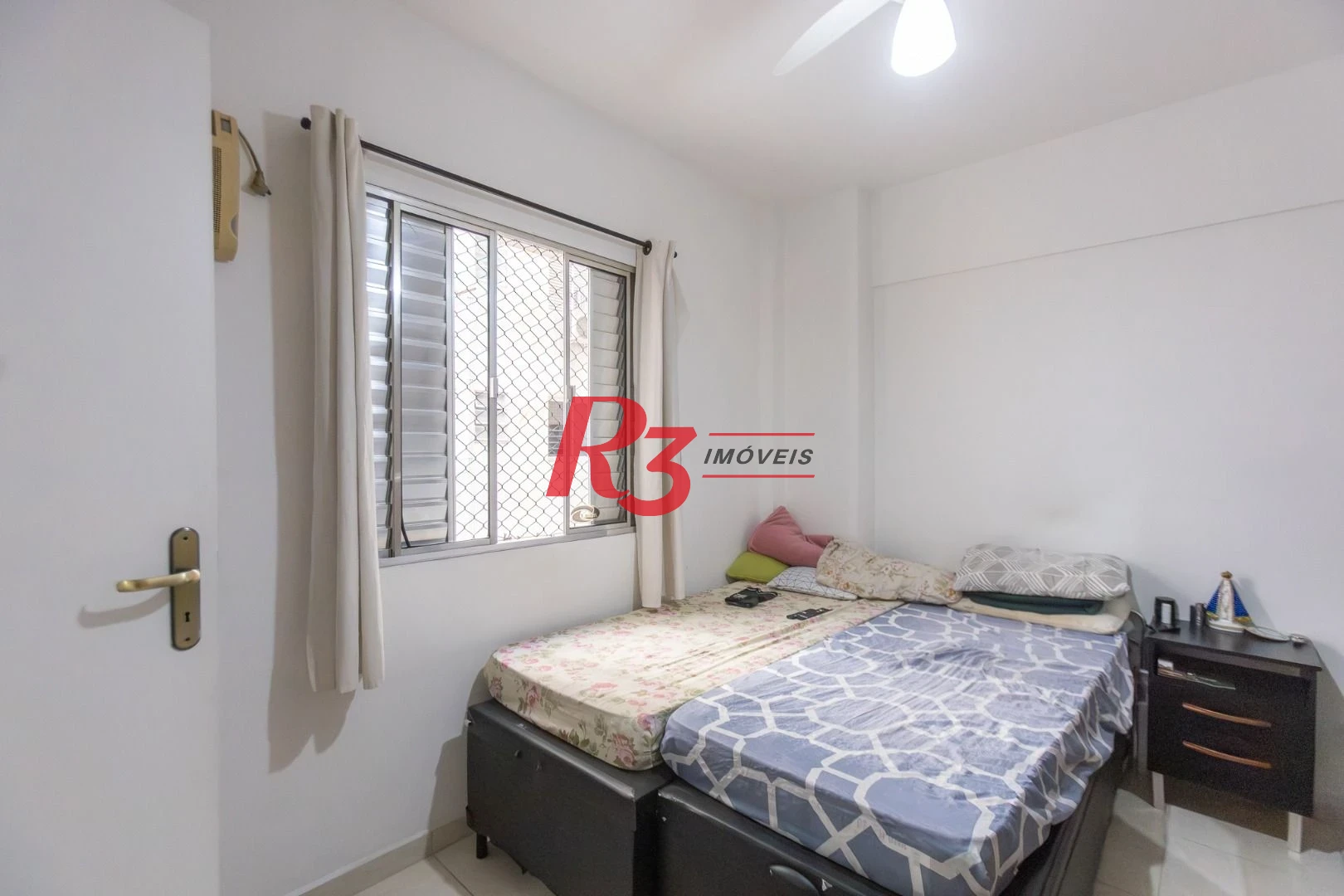 Apartamento com 2 dormitórios à venda, 74 m² por R$ 531.000,00 - Ponta da Praia - Santos/SP
