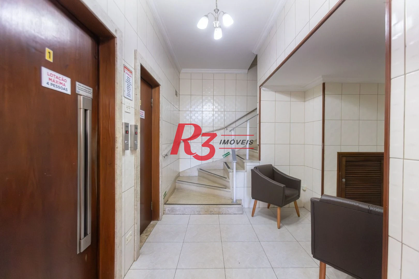 Apartamento com 2 dormitórios à venda, 74 m² por R$ 531.000,00 - Ponta da Praia - Santos/SP