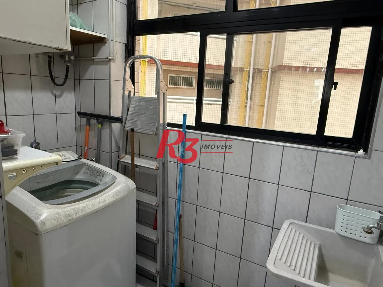 Apartamento com 2 dormitórios à venda, 95 m² por R$ 450.000,00 - José Menino - Santos/SP
