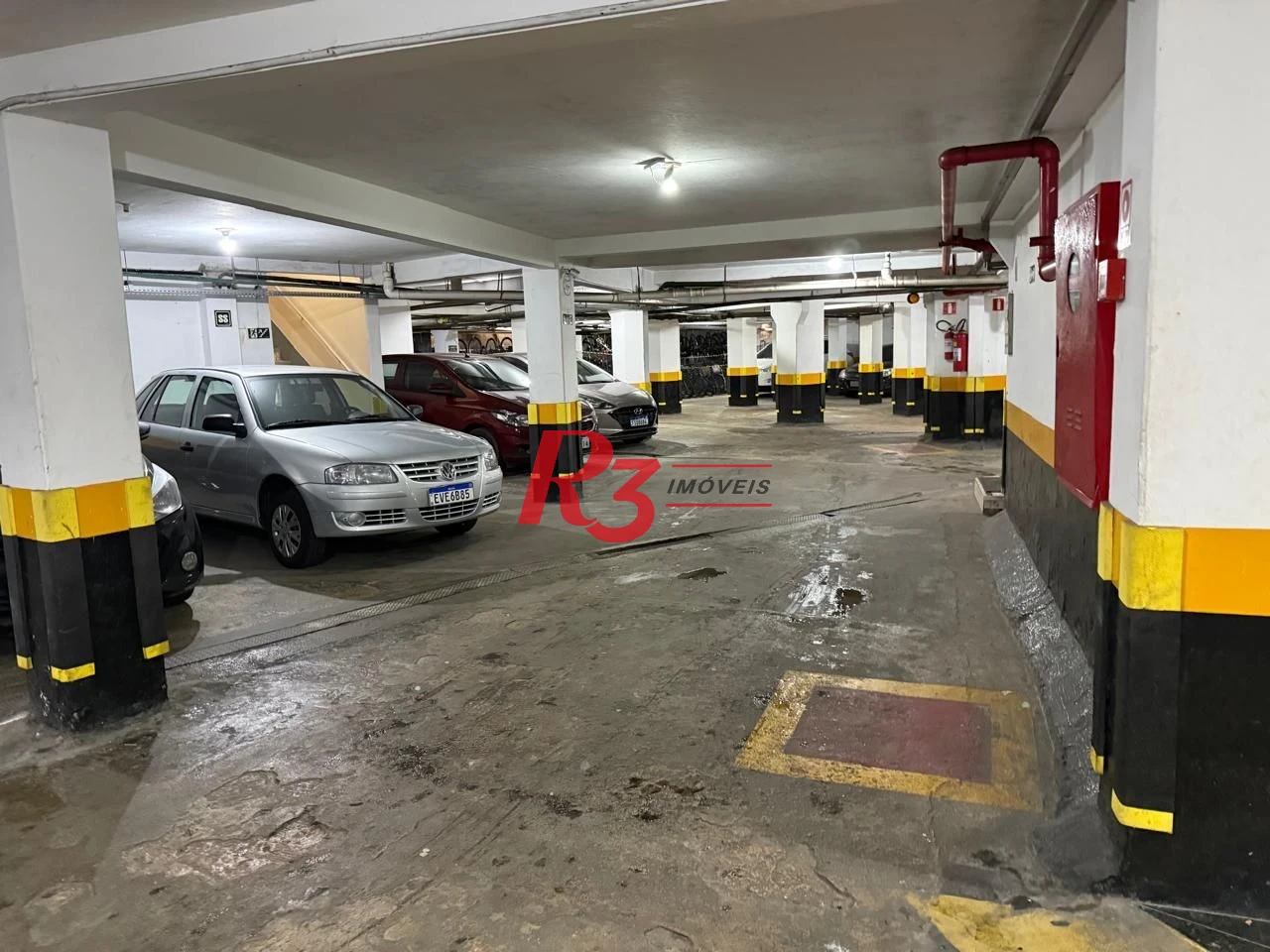Apartamento com 2 dormitórios à venda, 95 m² por R$ 450.000,00 - José Menino - Santos/SP